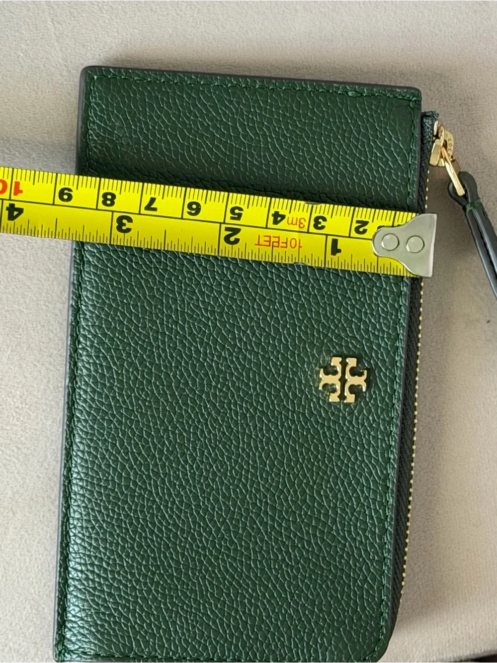 Tory Burch compact pebbled